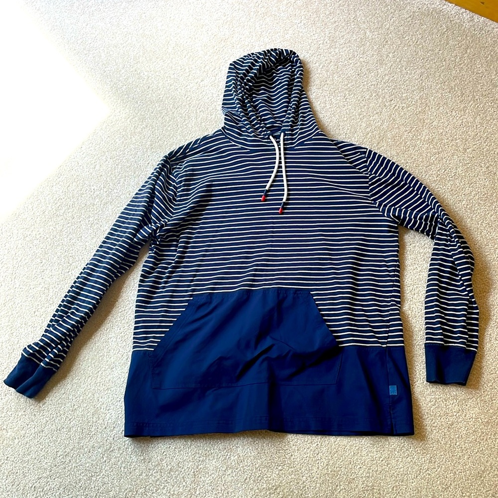 Southern Tide lightweight hoodie